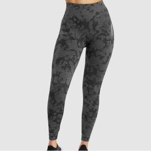 Gymshark Adapt Camo Seamless Leggings, Size S
